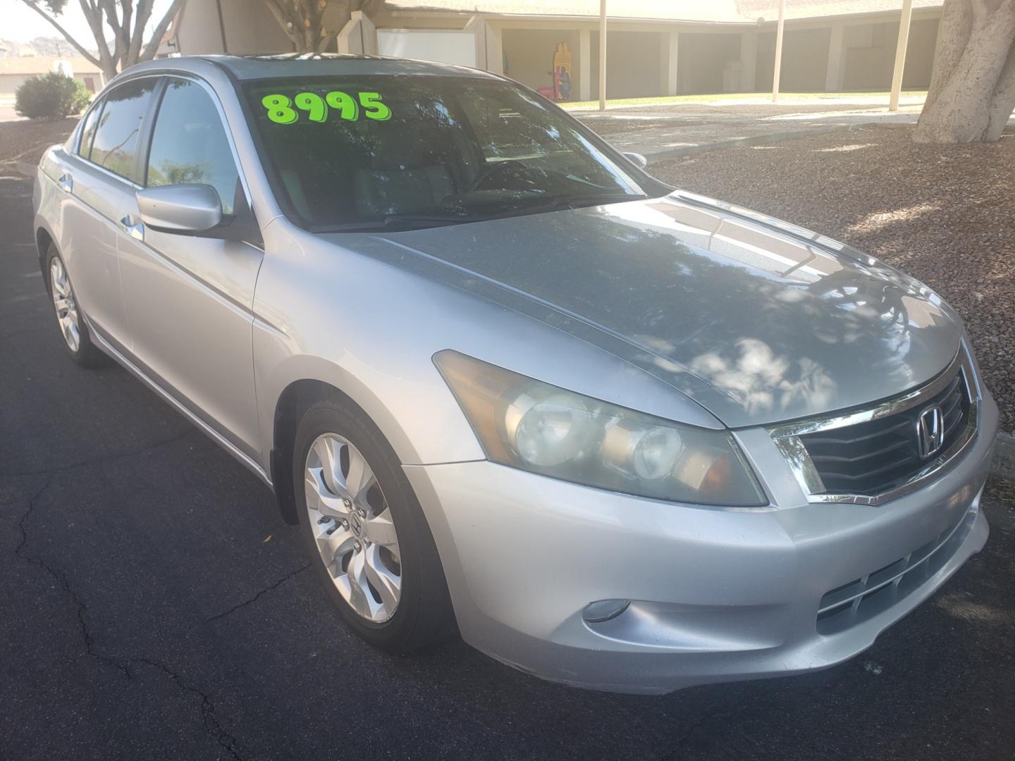 2009 Honda Accord ex-l (1HGCP36849A) with an 3.5L V6 DOHC 24V engine, 6-Speed Automatic transmission, located at 323 E Dunlap Ave., Phoenix, AZ, 85020, (602) 331-9000, 33.567677, -112.069000 - 2009 Honda Accord EX-L,.......EXCELLENT condition, A Real Must See!!.... No accidents, Power everything, Stereo/cd player, Phone sync, Bluetooth, Satellite compatible, Ice cold ac, Clean Black and Gray interior with Gray leather seats in near perfect condition, power windows, power door locks, Gorge - Photo#2